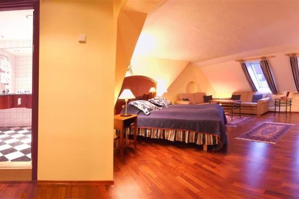 First Hotel Bergen Marin